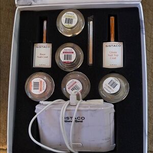 Sistaco Nail Kit with LED Lamp